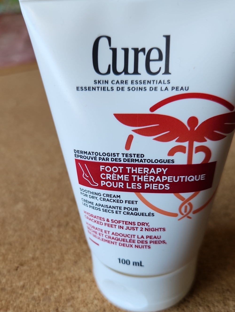 Foot Therapy Soothing Cream - White with Red Accents